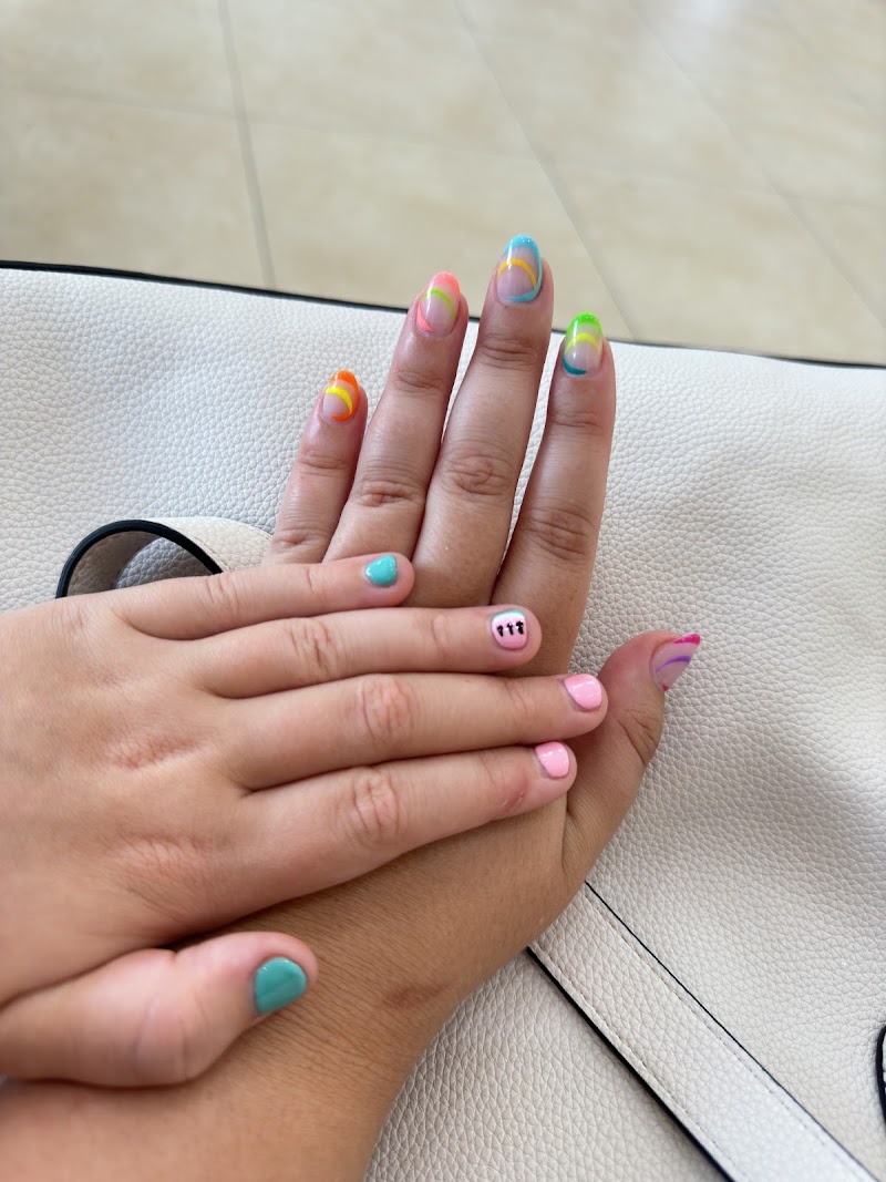 Nail Define&SPA, nail salon in Doylestown, PA, photo 4 of 10